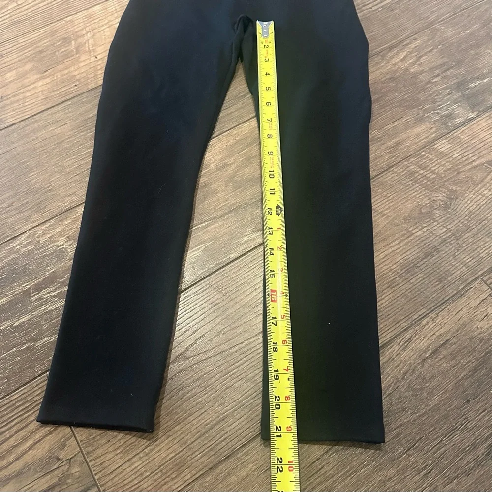 Spanx Black Crop Leggings‎ Size XS